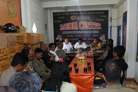 FASILITASI DAN KOORDINASI PENGAWASAN  PENYELENGARAAN PEMILU 2019