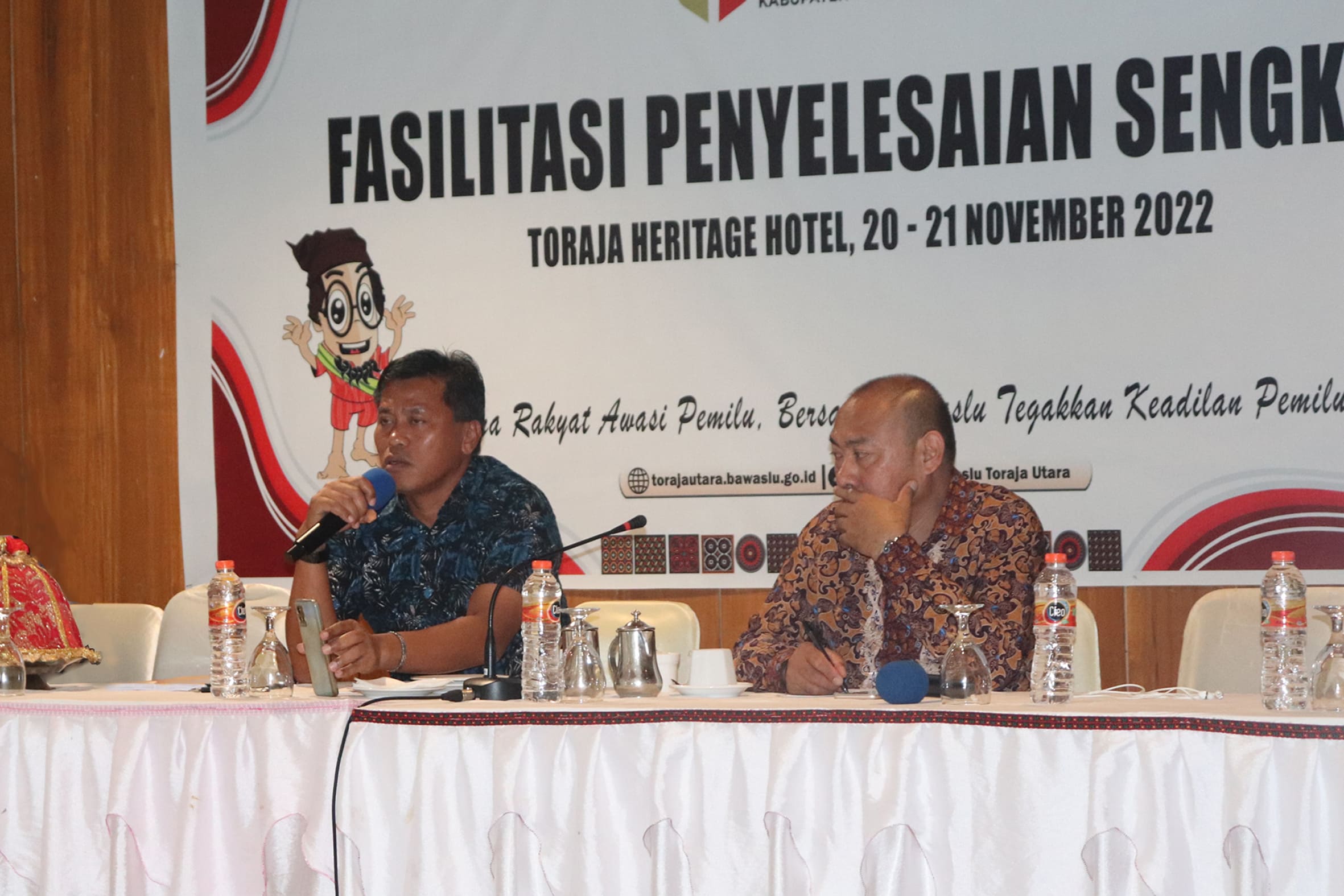 Beri Bimbingan Penyelesaian Sengketa Kepada Jajaran Kecamatan, Bawaslu Torut Harap Peraturan Baru Jadi Pedoman