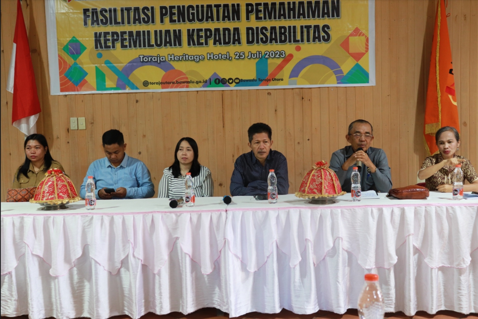 Sediakan Akses Informasi dan Pemahaman Hak-Hak Penyandang Disabilitas dalam Pemilu, Bawaslu Toraja Utara Gelar Giat Fasilitasi