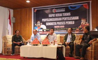 Bangun Sinergitas Antara Penyelenggara Dan Peserta Pemilu, Bawaslu Torut Gelar Rakernis Bersama